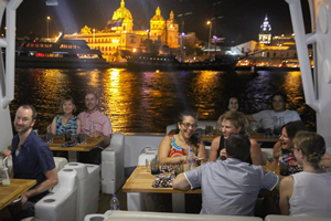 Best Dinner Cruise Itinerary
