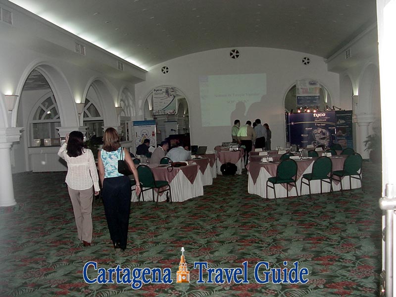 Hotel Caribe dining